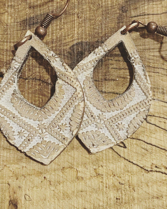 Western Styled Pattern Hoop Laser Engraved Earrings Digital Download