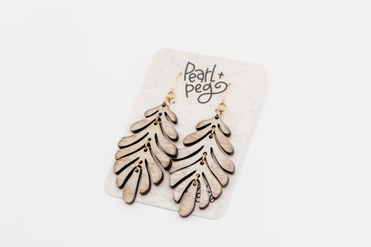 Flowing Leaf Segments